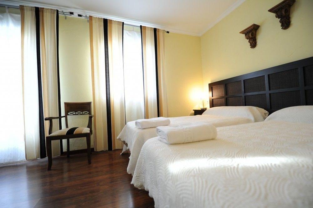 Hotel Montearoma Valverde del Camino Eksteriør billede