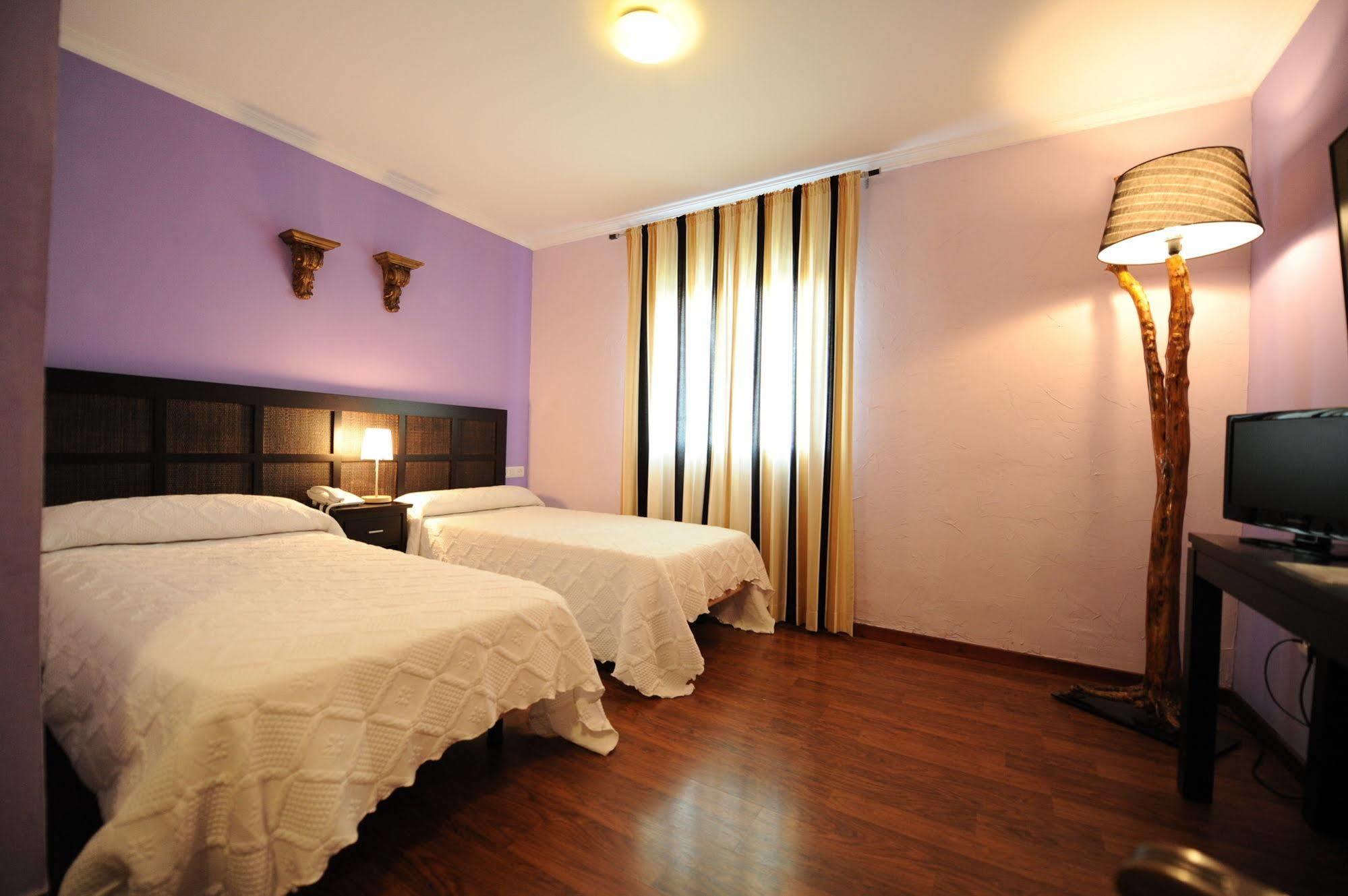 Hotel Montearoma Valverde del Camino Eksteriør billede